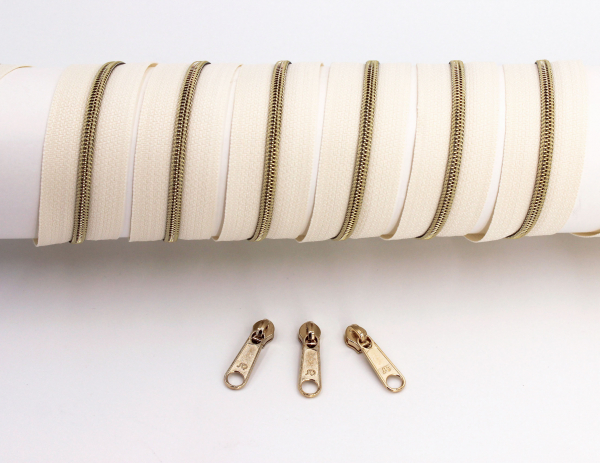 Endlosreißverschluss metallisiert schmal naturweiß/eisgold (1m)